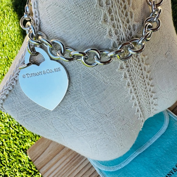 EXTRA LONG Tiffany & Co XL Heart Tag Necklace in Silver, 20" - Picture 4 of 6